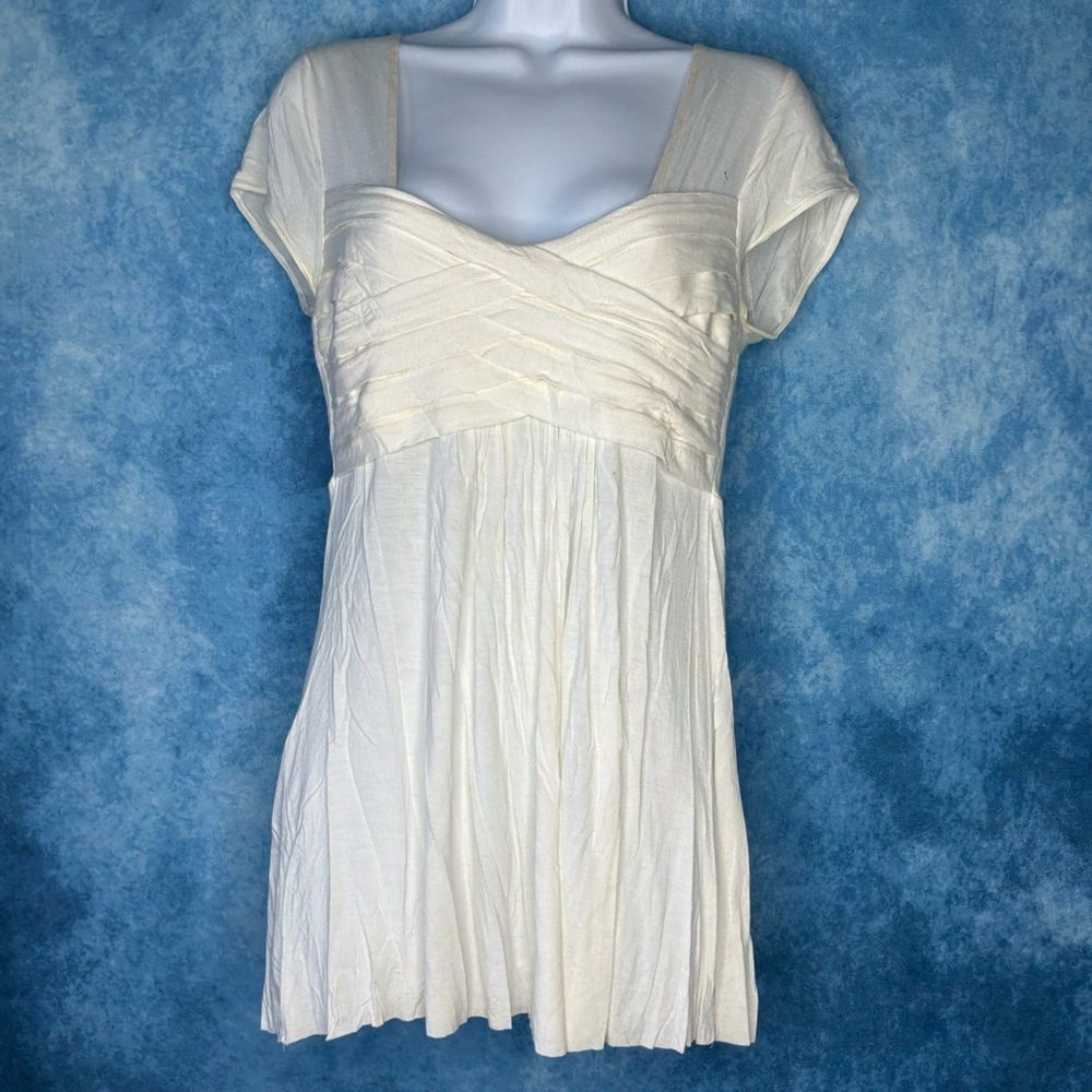 Bailey 44 Cream Pleated Empire-Waist Cap Sleeve Blouse